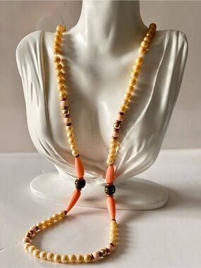 🦋2/25$ Vintage 1928 faux pearls necklace